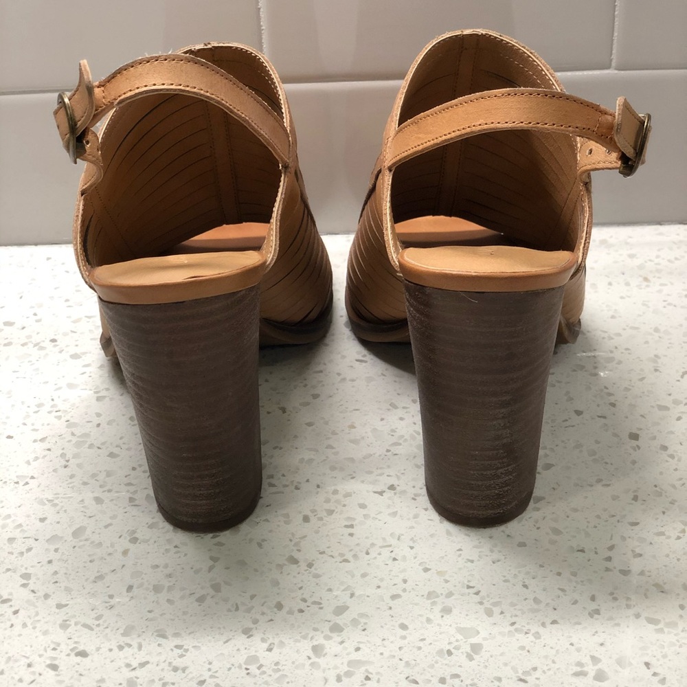 Lucky Brand Open Toe Leather Sandal w/ Block Heel - Picture 3 of 8
